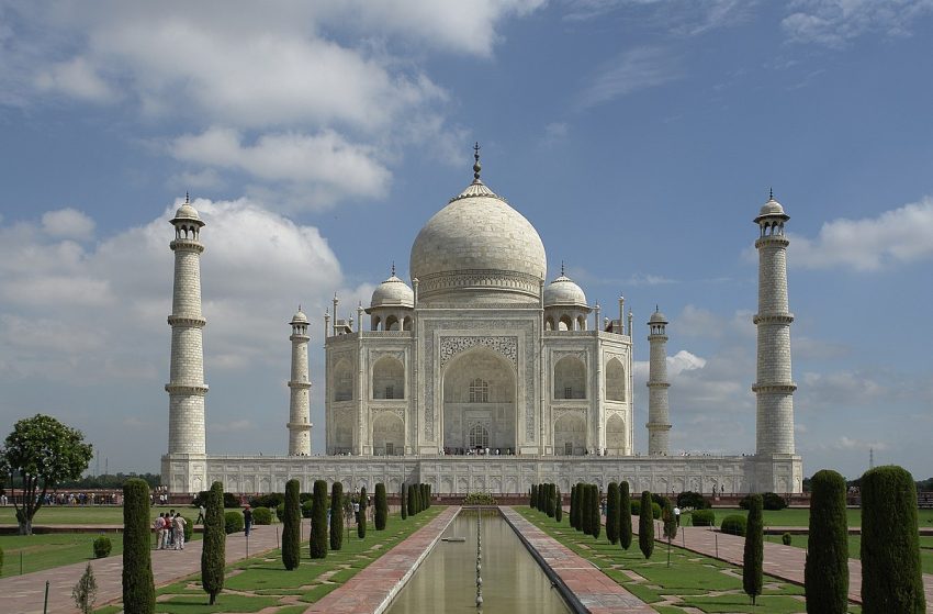 © Yann Forget / Wikimedia Commons - 3-Day Golden Triangle Escape for Your Republic Day Weekend