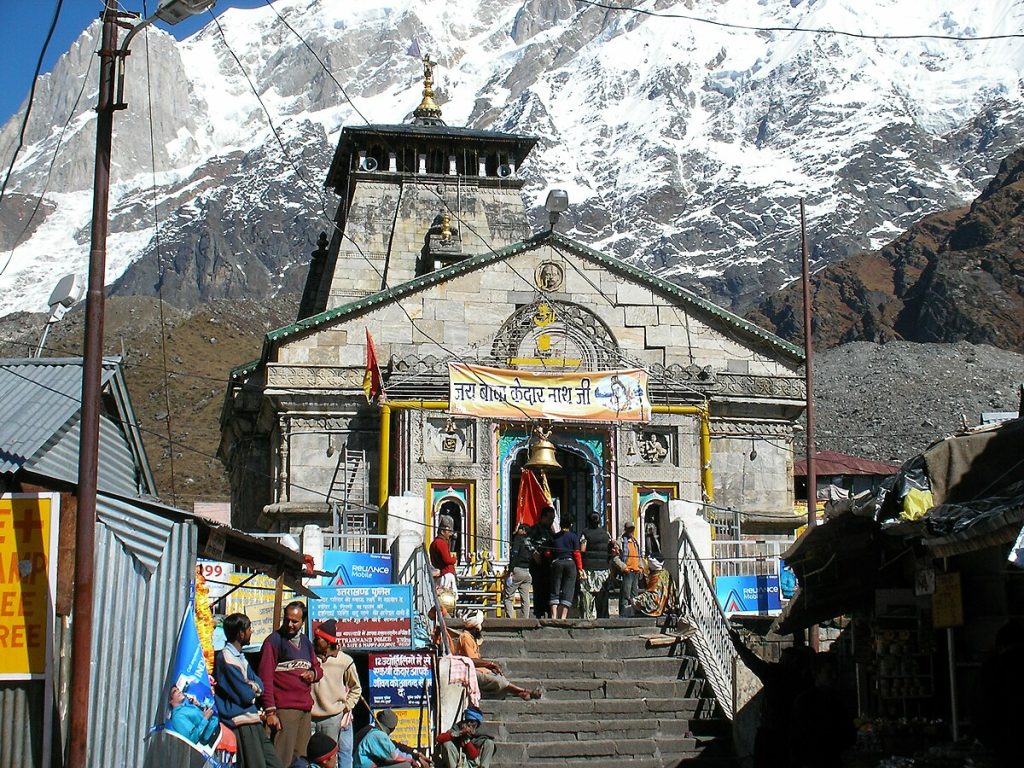 Kmishra19, CC BY-SA 3.0 <https://creativecommons.org/licenses/by-sa/3.0>, via Wikimedia Commons - Kedarnath